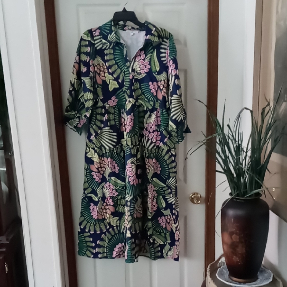 Michelle McDowell. Toucan Mango Dress LARGE